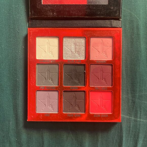 Jeffree Star 9 color Weirdo pallete - Picture 2 of 2